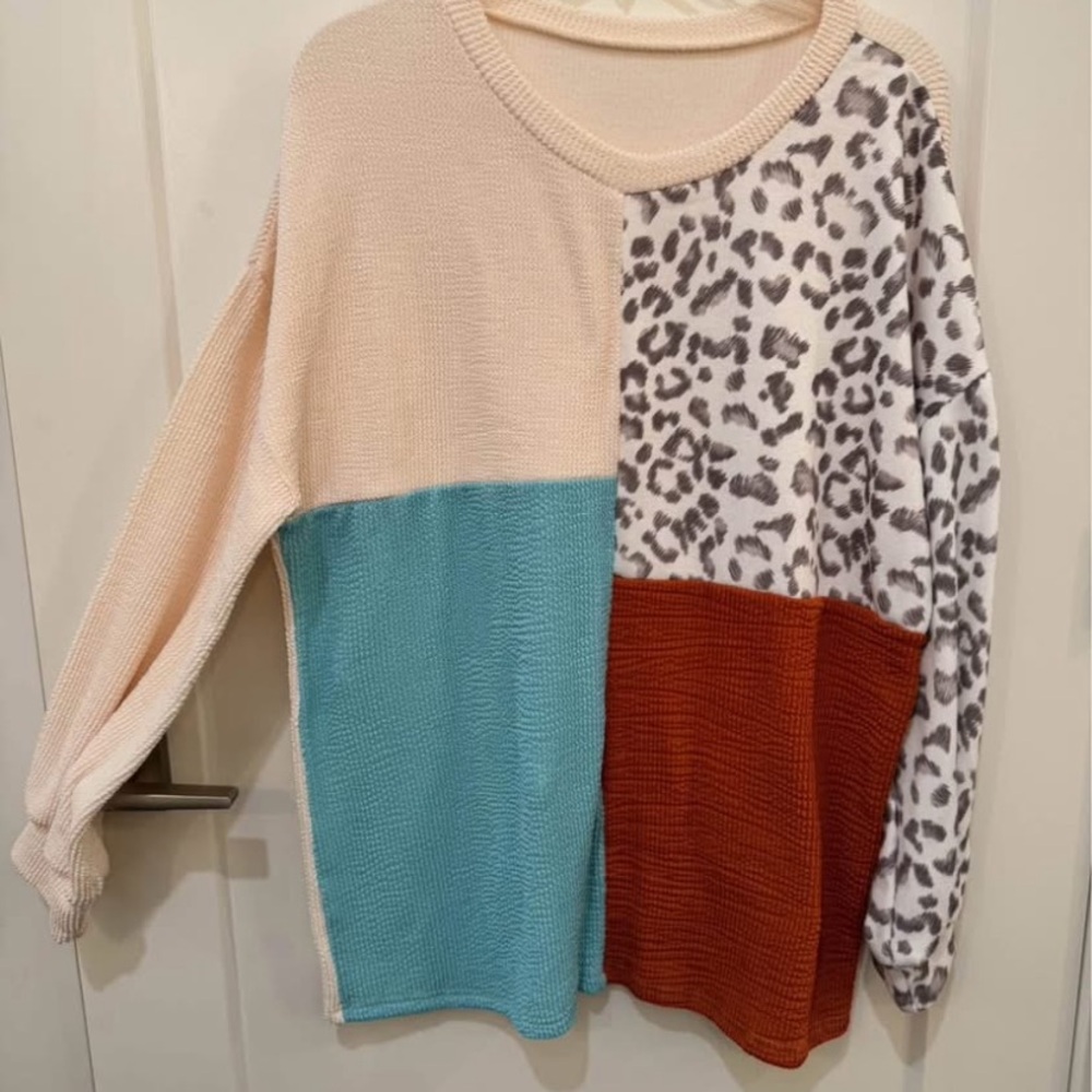 Colorblock Leopard Print Sweater